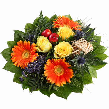 Blumenstrauß 3 orange Minigerbera, 3 gelbe Rosen, blaue Zierdisteln, Deko-Äpfel, getrockneter Lavendel, Bastschleife, verschiedenes Beiwerk.